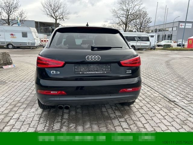 Pick-up AUDI Q3 2.0 TDI quattro Panorama/Tot Winkel