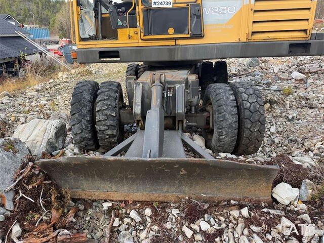 Åkerman EW230 wheeled excavator with two buckets and tiltr