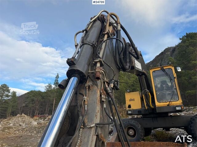  Åkerman EW230 wheeled excavator with two buckets and tiltr
