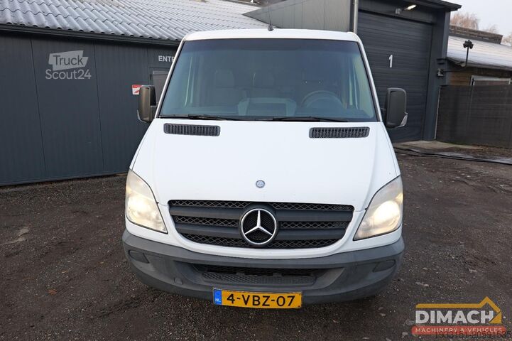 Dobozos kisteherautó Mercedes-Benz 906 KA 35 Sprinter 313 - Euro 4 - L2H2 - trekha...
