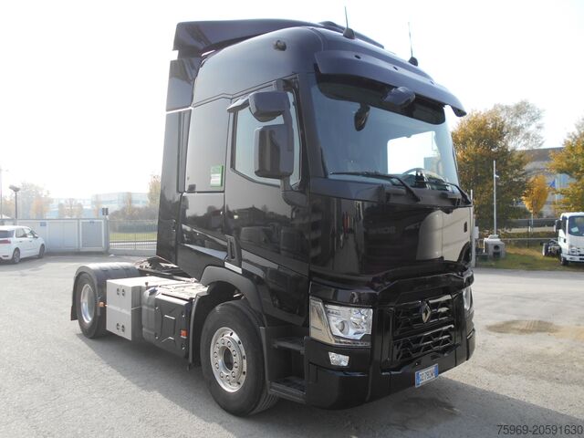 Standard road tractor RENAULT T480