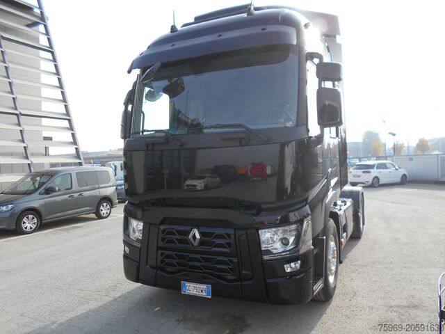 Standard dragbil RENAULT T480