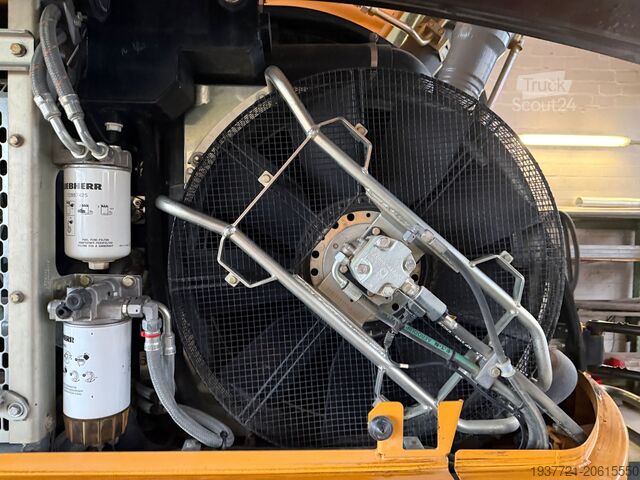 Kompakt Liebherr A918 Compact