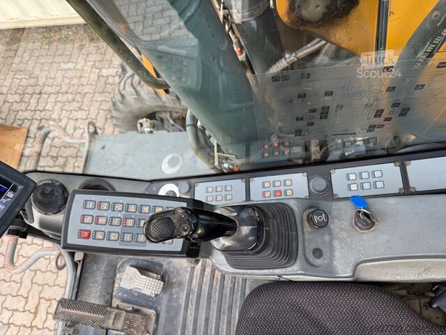 Kompakt Liebherr A918 Compact