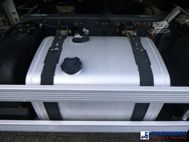 Cisterna Renault Premium 280 dxi 4x2 fuel tank 13.6 m3 / 4 comp