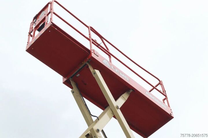 Ollós emelő LGMG AS0808 | 10 METER | 230 KG | GS-2646 | 2646ES