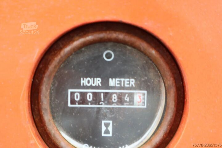 Ollós emelő LGMG AS0808 | 10 METER | 230 KG | GS-2646 | 2646ES