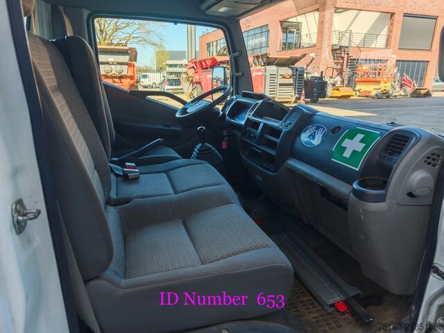 Løfteplattform Nissan Cabstar 35.12 Isoli PNT 205 Small Technical Def...