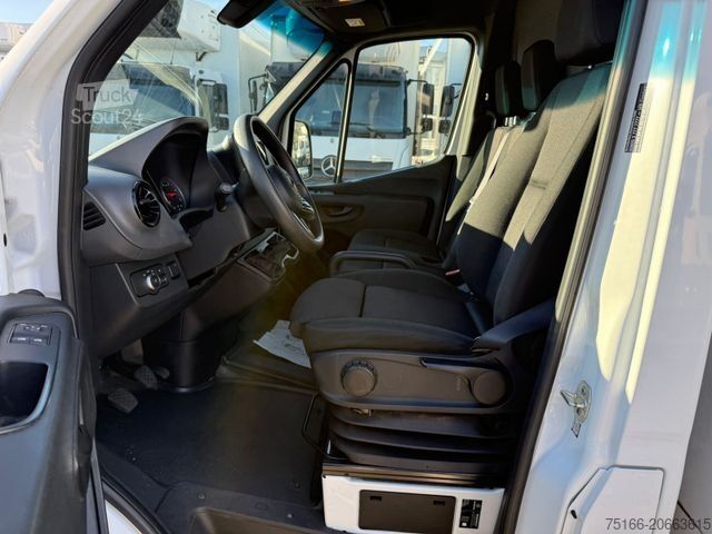 Kasa kamyoneti MERCEDES-BENZ SPRINTER 316 CDI Koffer 4,40 m LBW 0,75 T*KLIMA