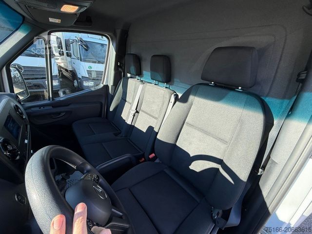 Kasa kamyoneti MERCEDES-BENZ SPRINTER 316 CDI Koffer 4,40 m LBW 0,75 T*KLIMA