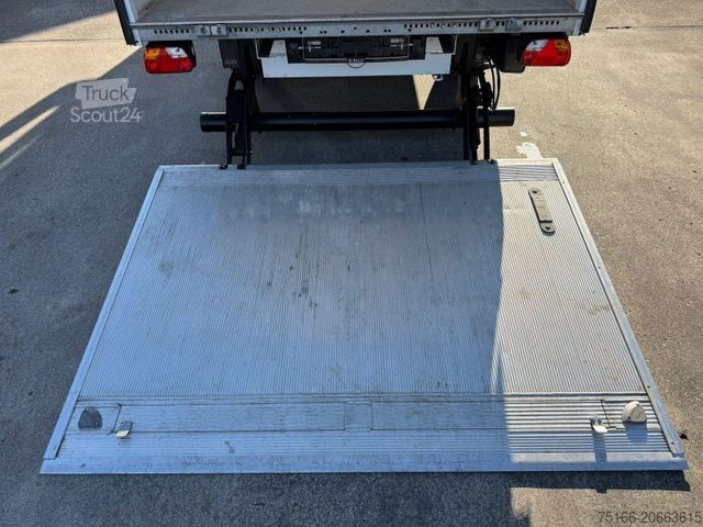 Kasa kamyoneti MERCEDES-BENZ SPRINTER 316 CDI Koffer 4,40 m LBW 0,75 T*KLIMA