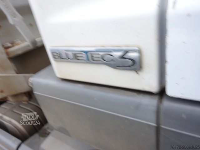 Φορτηγό ανατρεπόμενο βαν MERCEDES-BENZ Atego 824 /3 Seiten Kipper/Klima