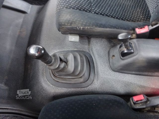 Φορτηγό ανατρεπόμενο βαν MERCEDES-BENZ Atego 824 /3 Seiten Kipper/Klima