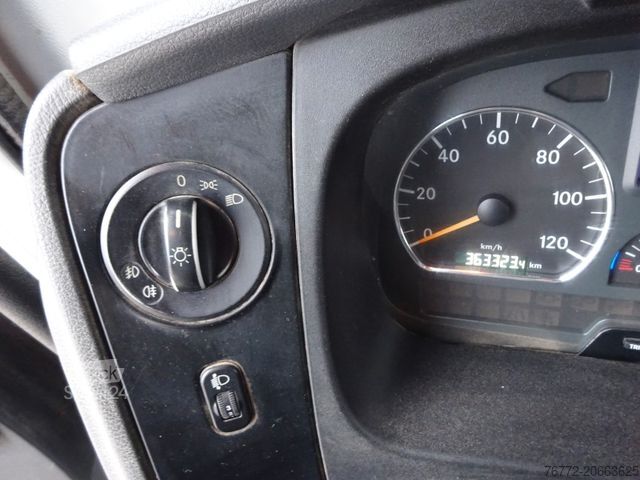 Φορτηγό ανατρεπόμενο βαν MERCEDES-BENZ Atego 824 /3 Seiten Kipper/Klima