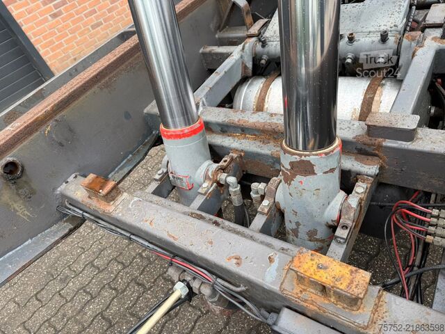 Transport av containere GS AC-2800-K NCH/Haak Kiepende containeraanhanger ...