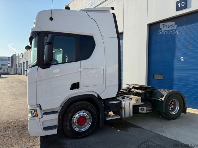 стандартний трактор SCANIA R 500 