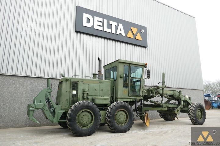 Grader Caterpillar 130G Ex-army
