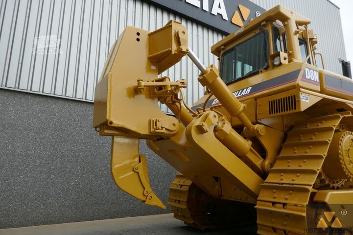 Bouteur Caterpillar D8N