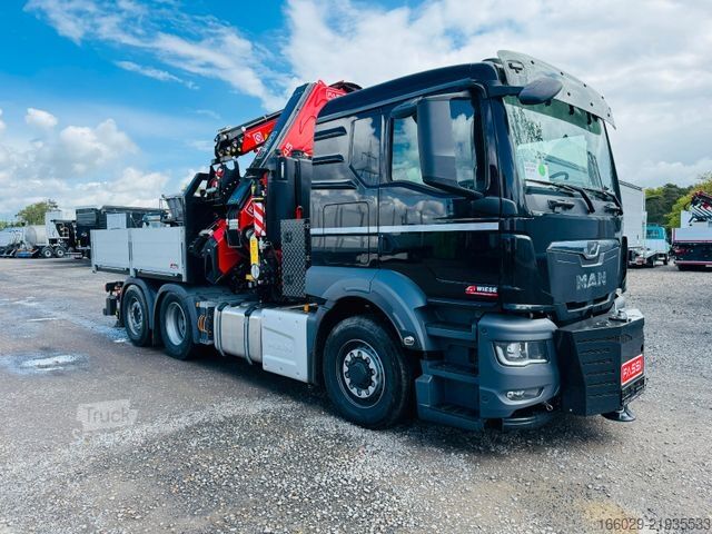 Erikoiskäyttöinen kuorma-auto MAN 26.480 6x4-4 Hydrodrive Fassi Kran F545 Jib