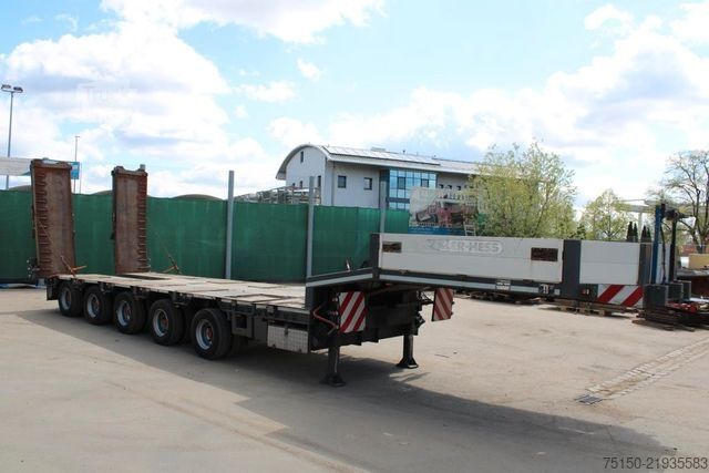 Nízkoložný návěs GOLDHOFER Semi TELESKOP hydraulisch gefedert Nr.: 628