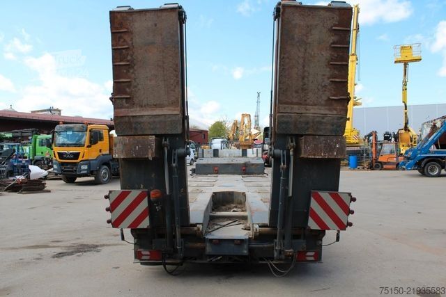 Nízkoložný návěs GOLDHOFER Semi TELESKOP hydraulisch gefedert Nr.: 628