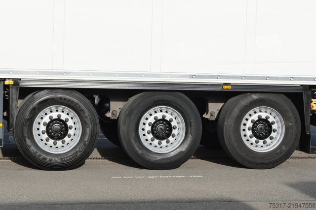 Chladený náves SCHMITZ CARGOBULL SKO 24/TK SLX i 300/DOPPELSTOCK /BLUMEN/LBW 2000