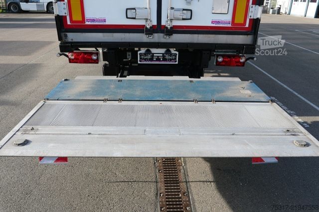 Chladený náves SCHMITZ CARGOBULL SKO 24/TK SLX i 300/DOPPELSTOCK /BLUMEN/LBW 2000