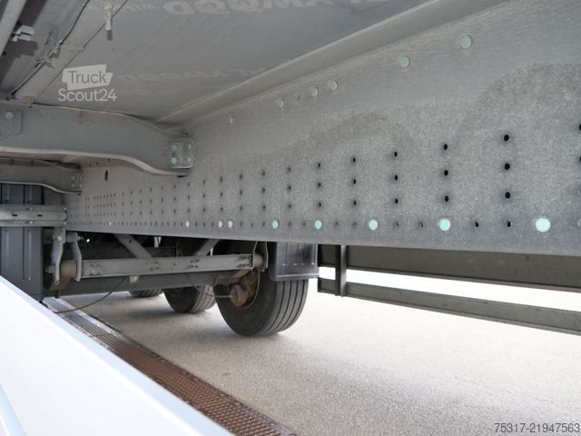Box-semitrailer SCHMITZ CARGOBULL SKO 24/DOPPELSTOCK /ZURRLEISTE / 2700 mm TOP