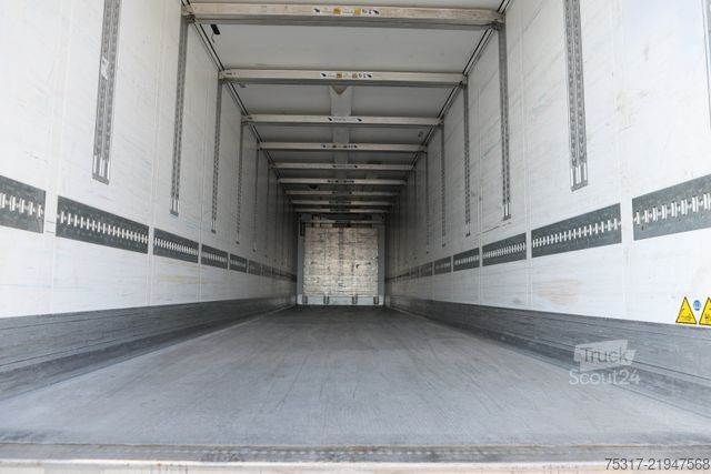 Chladený náves SCHMITZ CARGOBULL SKO 24/TK SLX i 300/DOPPELSTOCK /BLUMEN/LBW 2000