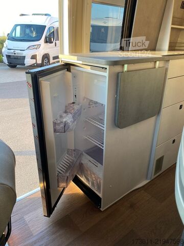Kastenwagen Wohnmobil / Campervan PÖSSL Summit Shine 600 Aufstelldach Solar Lithium