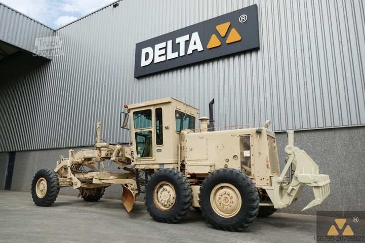 Niveladora Caterpillar 130G Ex-army