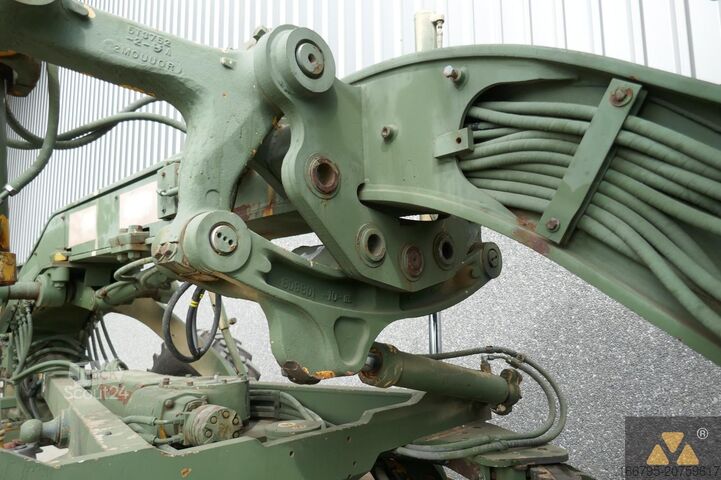 Niveladora Caterpillar 130G Ex-army