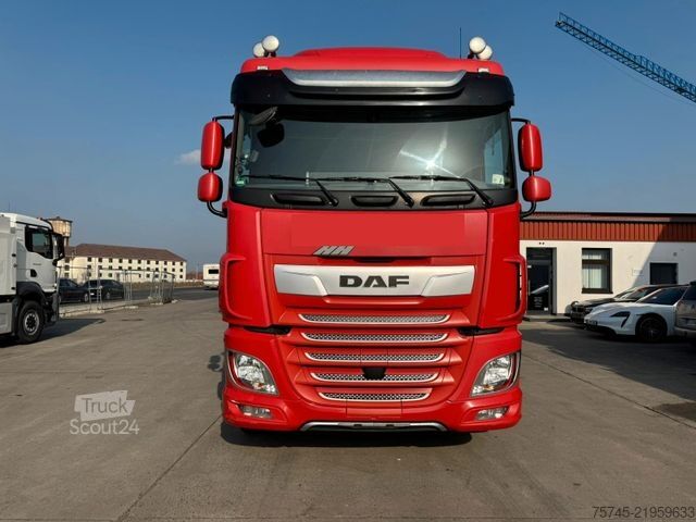Vakio vetoauto DAF XF 480 * SPACE CAP * RETARDER * 2 X TANK*1. HAND