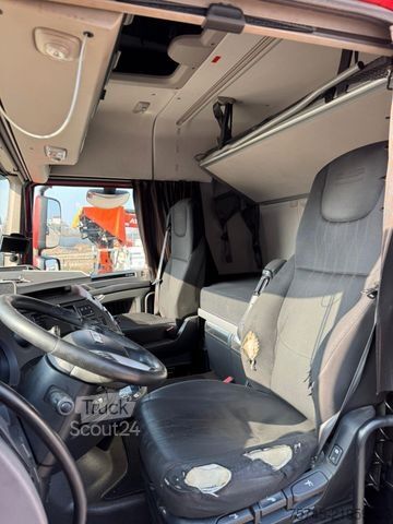 Vakio vetoauto DAF XF 480 * SPACE CAP * RETARDER * 2 X TANK*1. HAND