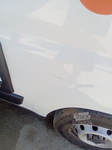 Caravan/camper Fiat Weinsberg Carabus 600 K | 4 Posti Letto | Completamente Attrezzato