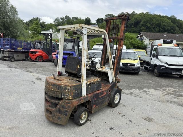 Priekinis krautuvas NISSAN DATSUN F01