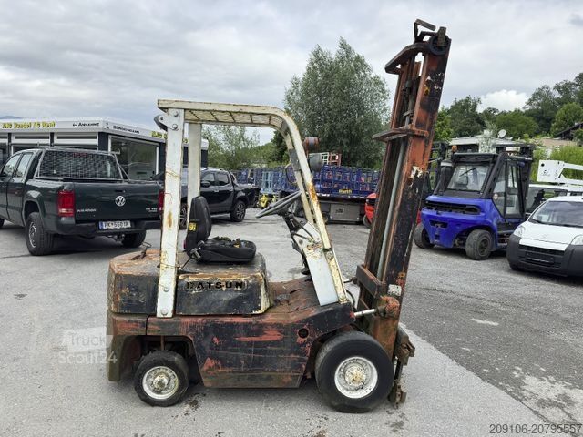 Priekinis krautuvas NISSAN DATSUN F01