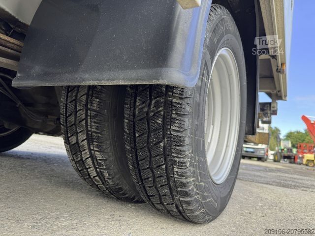 Κλειστό βαν MERCEDES-BENZ Sprinter 515 Koffer LBW 3,5 T