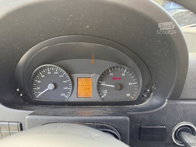 Κλειστό βαν MERCEDES-BENZ Sprinter 515 Koffer LBW 3,5 T