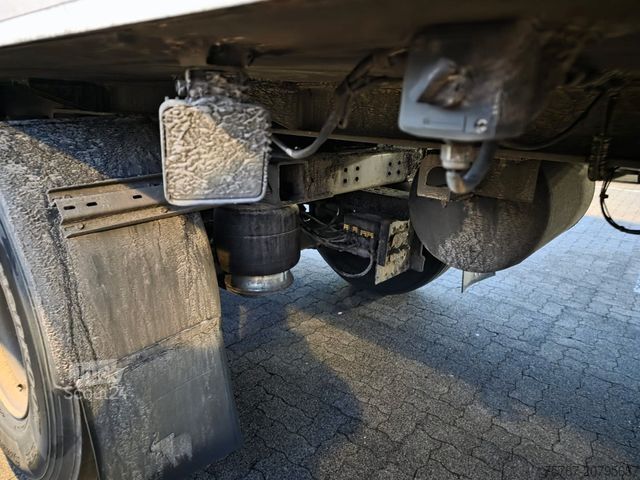 Šaldytuvas puspriekabė SCHMITZ CARGOBULL City Tiefkühler, 2. Achs drehbar, 3 to Ladebordw
