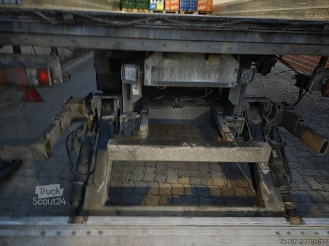 Šaldytuvas puspriekabė SCHMITZ CARGOBULL City Tiefkühler, 2. Achs drehbar, 3 to Ladebordw