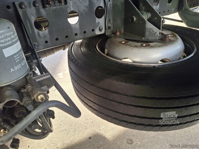 Autocamion cu caroserie tip cutie Mercedes-Benz ATEGO 1221 L - E6