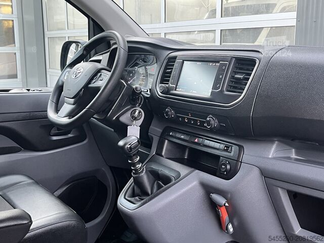 Korkeakattoinen farmari Toyota ProAce 1.5 BlueHDI Worker Marge BTW en BPM vrij...