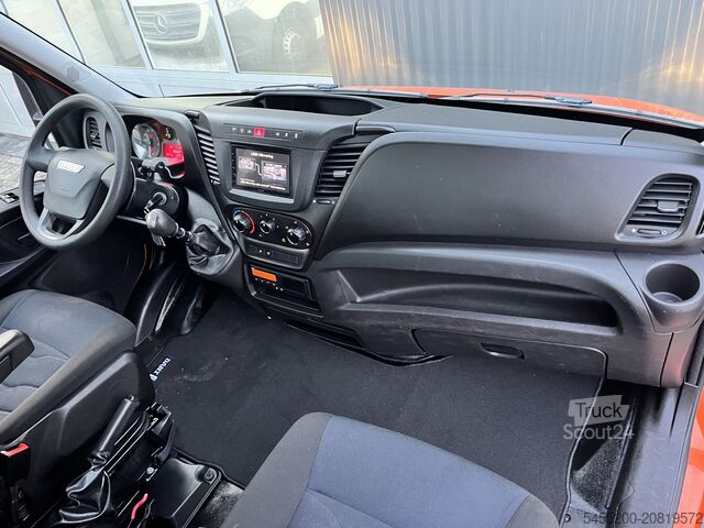 Plateau de chargement Iveco Daily 35C14 2.3 375 Laadklep 500kg Trekhaak 350...