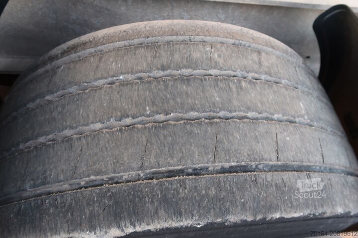 Dreiseitenkipper Anhänger Humbaur HTK 135524 TA-BE