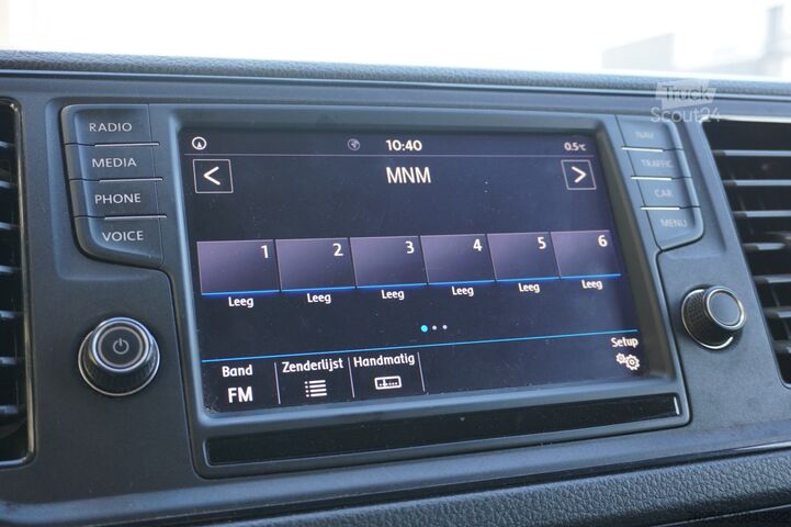 Delivery van Volkswagen Crafter 2.0 TDI 177PK L3H3 - EURO 6 - Airco - C...