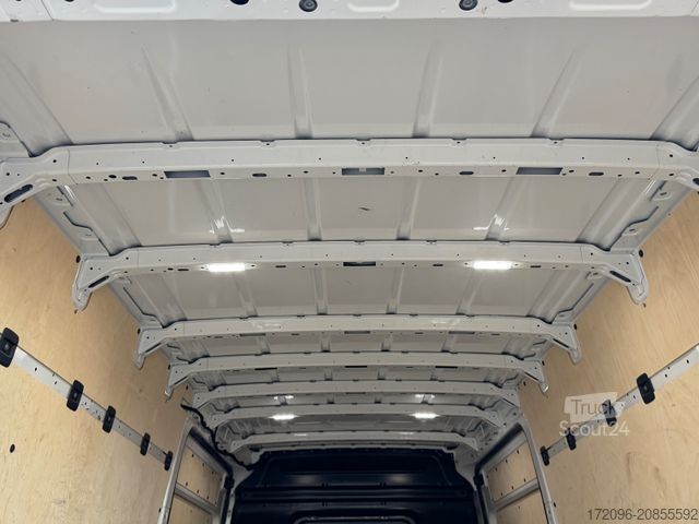 Bestelwagen met verhoogd dak MAN TGE 3.180 L4H3 2x Tür, Turbo neu, Navi, Ahk.