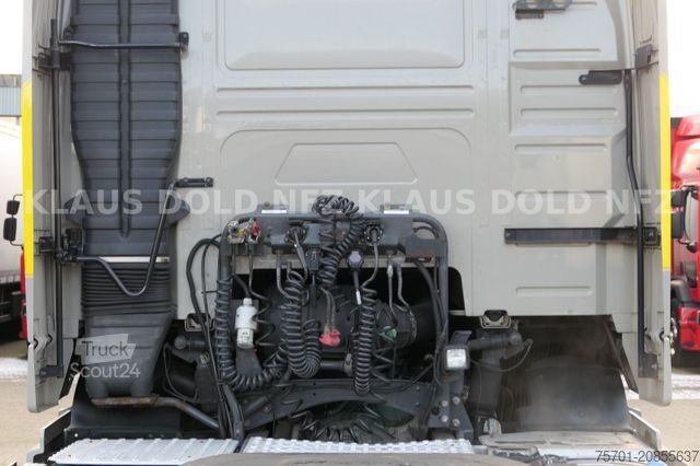 Standard tractor unit VOLVO FH 420 Globetrotter XL-Tank Euro 5