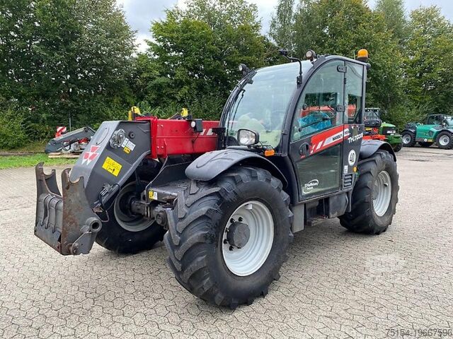 Teleskooppikuormaaja Massey Ferguson TH.7038