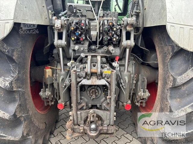 Traktor Fendt 826 VARIO SCR